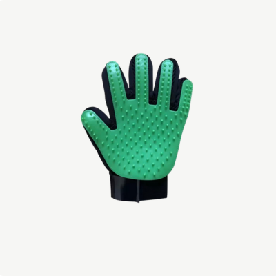 Gant de brossage anti-poils vert pour chien et chat – main gauche